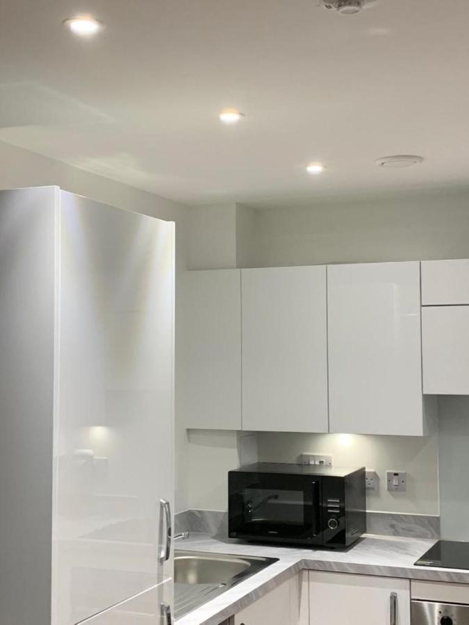 Brand New One Bed Luxury Flat No Parties No Events Apartment West Thurrock