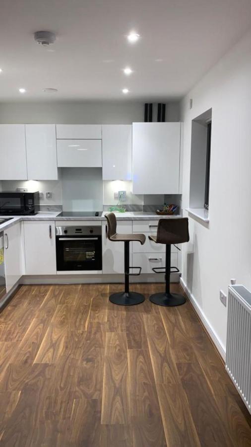 Brand New One Bed Luxury Flat No Parties No Events * West Thurrock